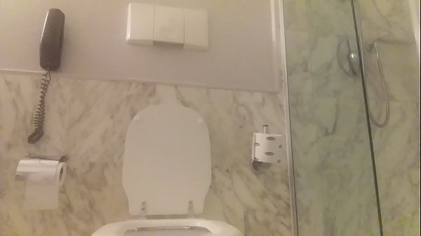 Kylpyammeessa punapään kanssa.