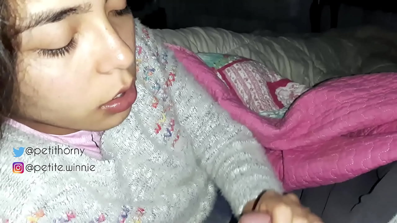 NIELEN KAIKEN MIEHENI KERTYNEEN MAIDON - NÄYTTÄÄ KIELI SPERMALLA